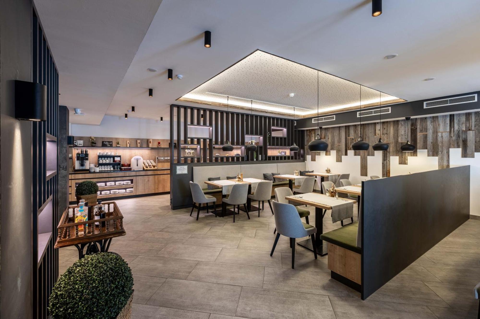 Hotel Post By Keyone باد ميترندورف المظهر الخارجي الصورة